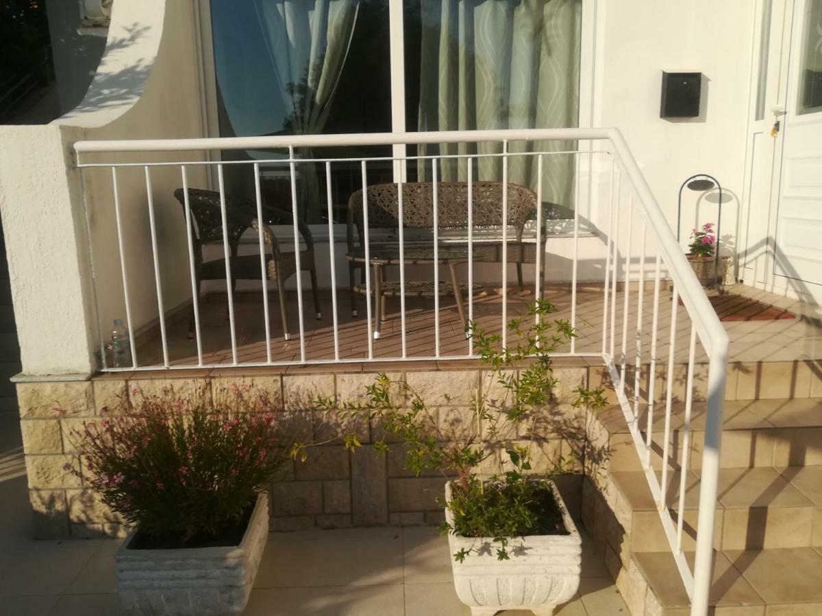 Apartmani Ivic Paka Rab Banjol المظهر الخارجي الصورة